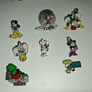 Disney Character Pin Set